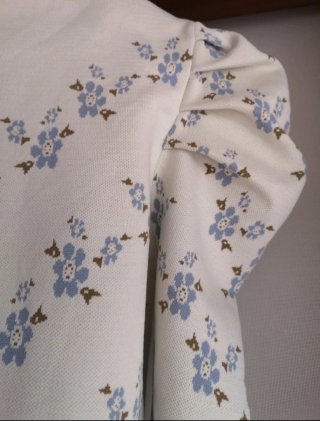Jersey Zara flores manga abullonada Talla S