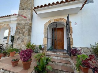 Chalet en venta en Sta. Clotilde - Fenals en Lloret de Mar