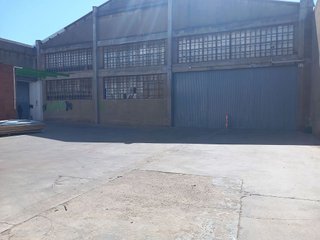 Nave industrial en alquiler en Centre en Hospitalet de Llobregat, L´