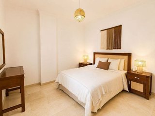 Piso en alquiler en Los Naranjos - Las Brisas en Marbella