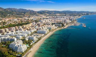 Piso en alquiler en Los Naranjos - Las Brisas en Marbella