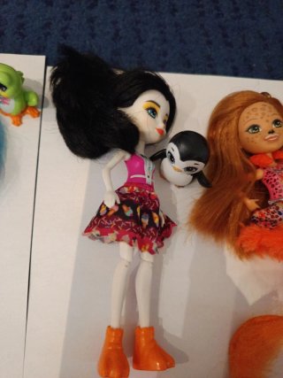 Muñecas Enchantimals con su animal