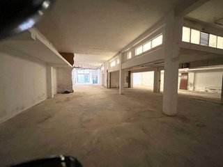 Local comercial en venta en Carcaixent