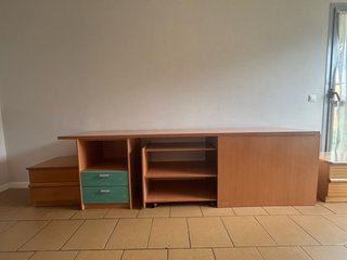 Escritorio de madera salón