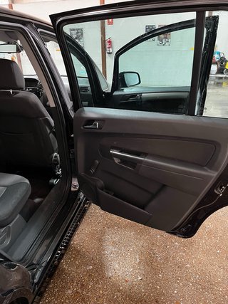 Opel Zafira 2010