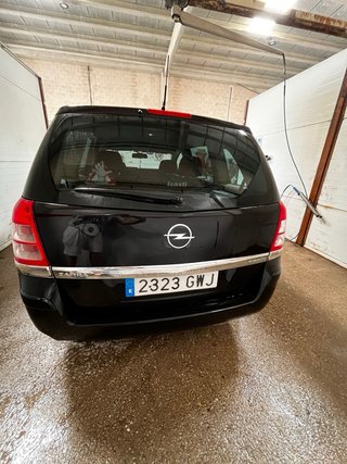 Opel Zafira 2010