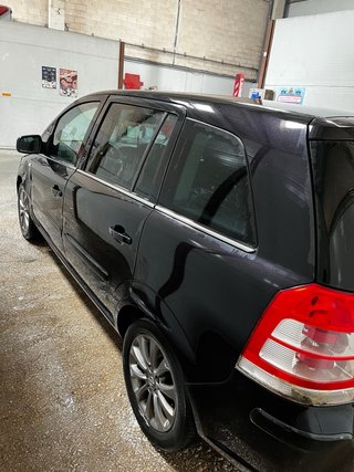 Opel Zafira 2010