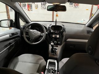 Opel Zafira 2010
