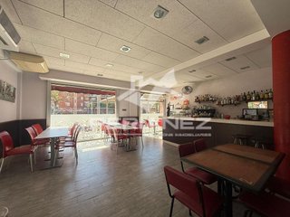 Local comercial en alquiler en Eixample en Prat de Llobregat, El