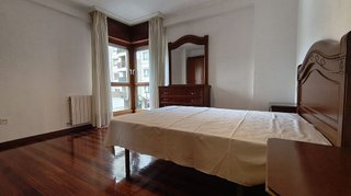 Piso en alquiler en Centro en Gijón