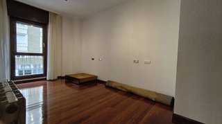 Piso en alquiler en Centro en Gijón