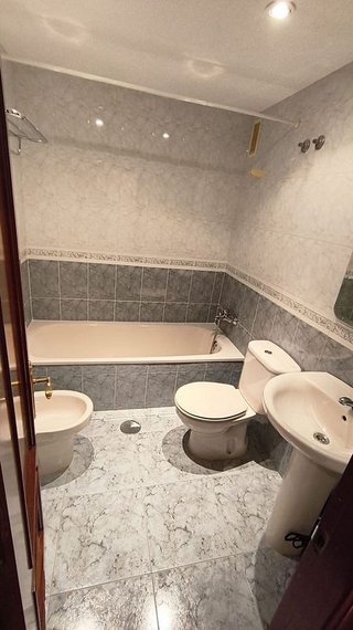 Piso en alquiler en Centro en Gijón