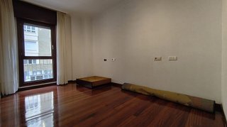 Piso en alquiler en Centro en Gijón