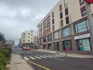 Local comercial en alquiler en San Cristóbal de La Laguna - La Vega - San Lázaro en San Cristóbal de La Laguna
