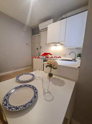Estudio en alquiler en Trafalgar en Madrid
