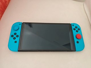 Nintendo Switch Oled + Funda Viaje