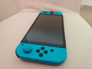 Nintendo Switch Oled + Funda Viaje