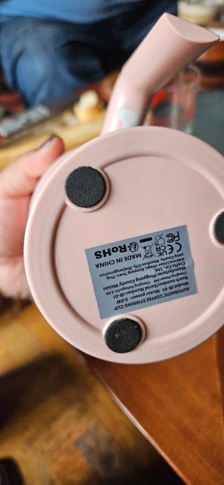 Taza Mezcladora Automática Magnética