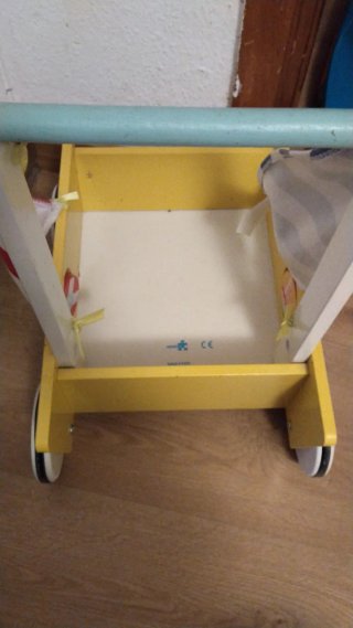 Carrito correpasillos de madera náutico