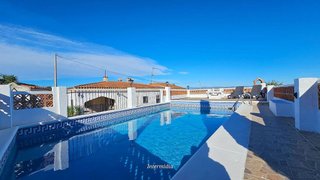 Chalet en venta en Vilamarxant