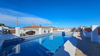 Chalet en venta en Vilamarxant