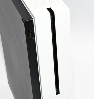 XBOX ONE S 500GB CON MANDO