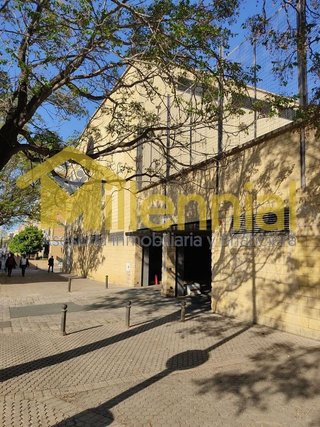 Garaje en venta en Amate en Sevilla