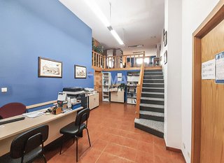 Oficina en venta en Ponteareas
