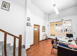 Oficina en venta en Ponteareas
