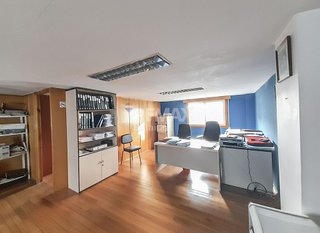Oficina en venta en Ponteareas