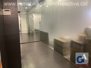 Local comercial en venta en Olot