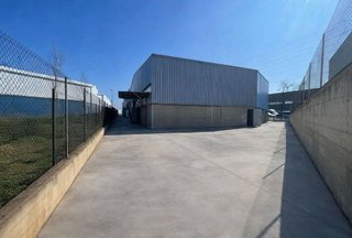 Nave industrial en alquiler en Abrera