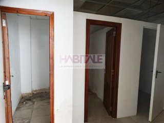 Local comercial en alquiler en Xàtiva