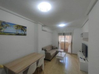 Piso en alquiler en Centro en Torrevieja