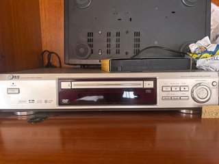 Reproductor CD/DVD LG DVD4010