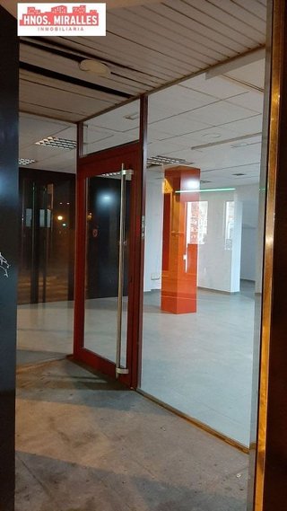 Local comercial en alquiler en El Pla de Sant Josep - L'Asil en Elche