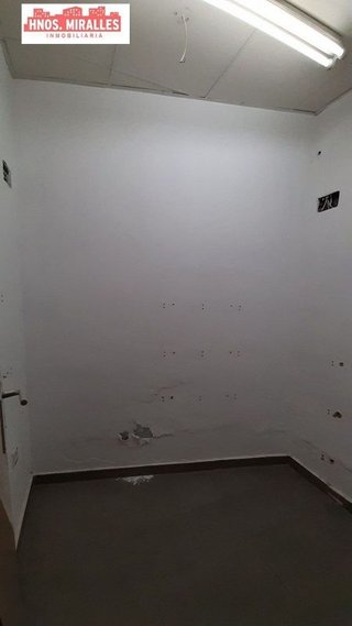 Local comercial en alquiler en El Pla de Sant Josep - L'Asil en Elche
