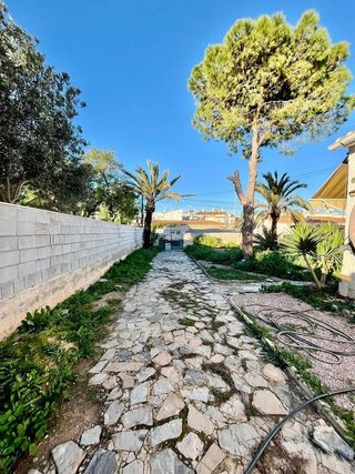 Chalet en venta en Nueva Torrevieja - Aguas Nuevas en Torrevieja