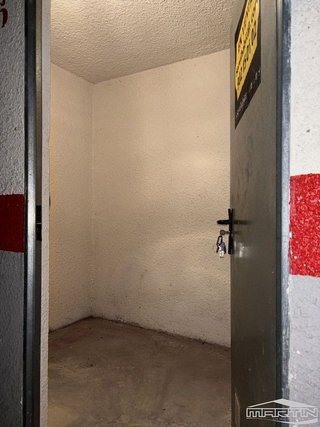Garaje en venta en Rute