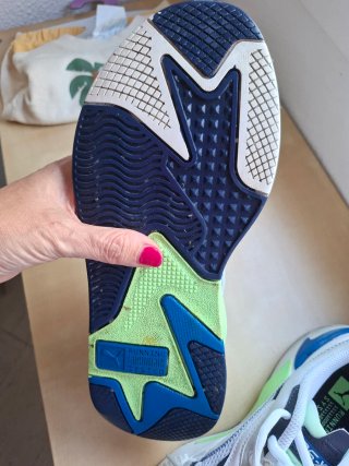 Zapatillas Puma Blancas y Verdes