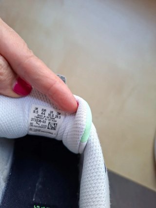 Zapatillas Puma Blancas y Verdes