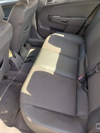 Opel Astra 2011