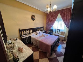 Piso en venta en Linares