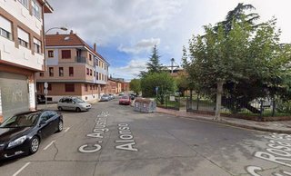 Local comercial en venta en Villaquilambre
