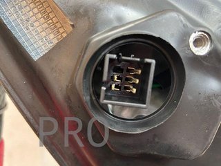Opel corsa c retrovisor derecho ref: E1432