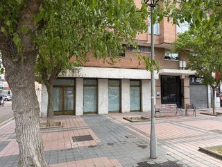 Local comercial en alquiler en Santiago - San Telmo en Palencia