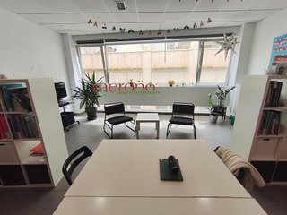 Oficina en alquiler en Centro en Elche