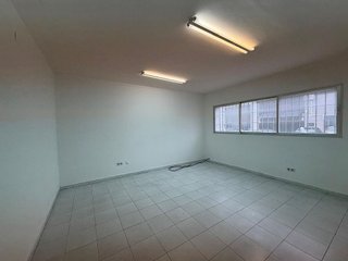 Nave industrial en alquiler en Polígonos - Recinto Ferial Cortijo de Torres en Málaga