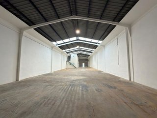 Nave industrial en alquiler en Polígonos - Recinto Ferial Cortijo de Torres en Málaga