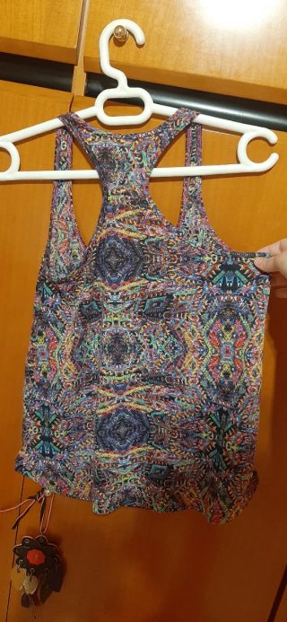 Camiseta tirantes Stradivarius Talla M como nueva